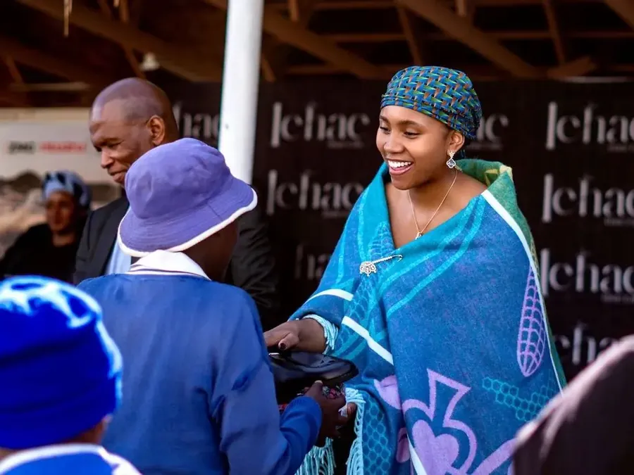 Mokhibo Tour & Schools Outreach
